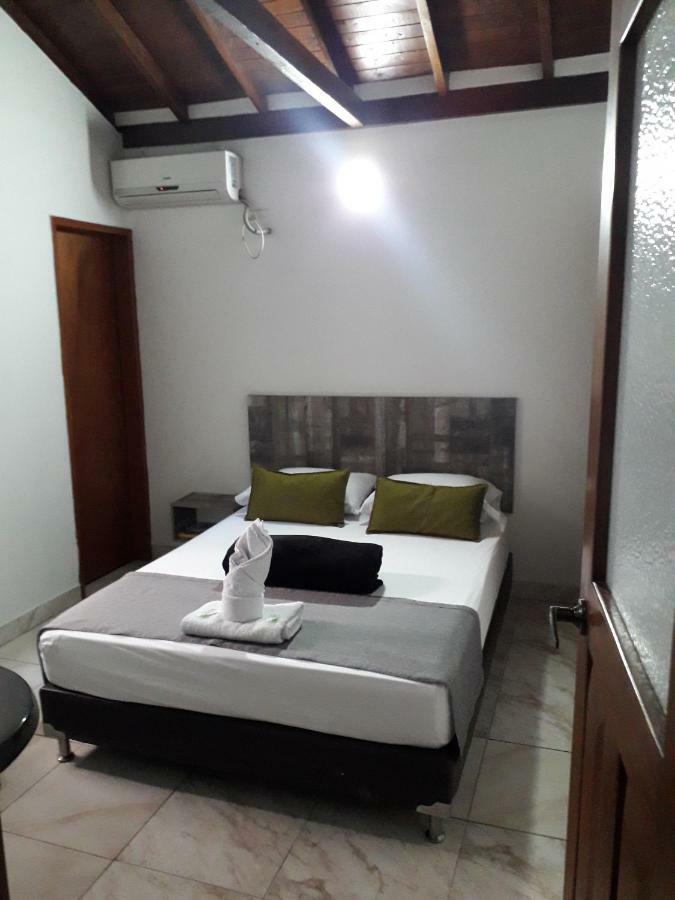 Hotel Porton Colonial Medellín Exteriör bild